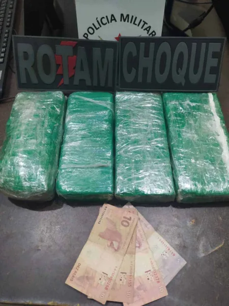 PM apreende quase 4 kg de drogas em abordagem no 2º Distrito de Rio Branco