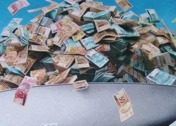 valor, aplicado na Poupança da CAIXA, pode render R$ 104 mil mensais