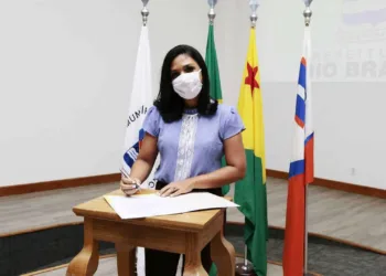 Educação municipal recebe o reforço de mais 97 novos servidores efetivos