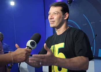 “Deixa de se fazer de coitado”, disparou Roberto Duarte para Minoru Kinpara