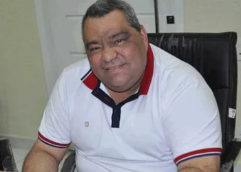 Mazinho Serafim é reeleito prefeito de Sena Madureira