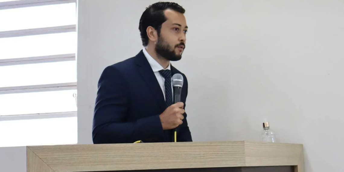 PL de Jarude que propõe o controle de natalidade de cães e gatos é aprovado por unanimidade