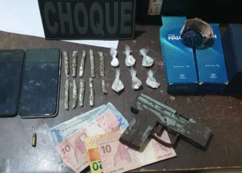 PM apreende arma artesanal e drogas no Polo Benfica