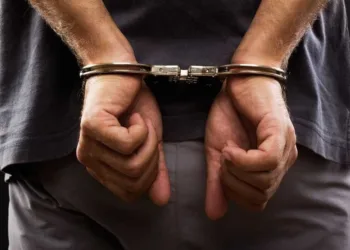 Casal suspeito de tráfico de drogas é preso em flagrante em Rio Branco