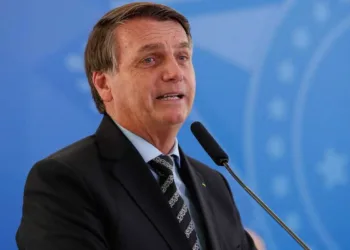 Bolsonaro reafirma que vetará fundo eleitoral de R$ 5,7 bilhões