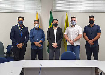 Deputado Alan Rick reúne-se com superintendente do Banco do Brasil e pede que agências no Acre não sejam fechadas