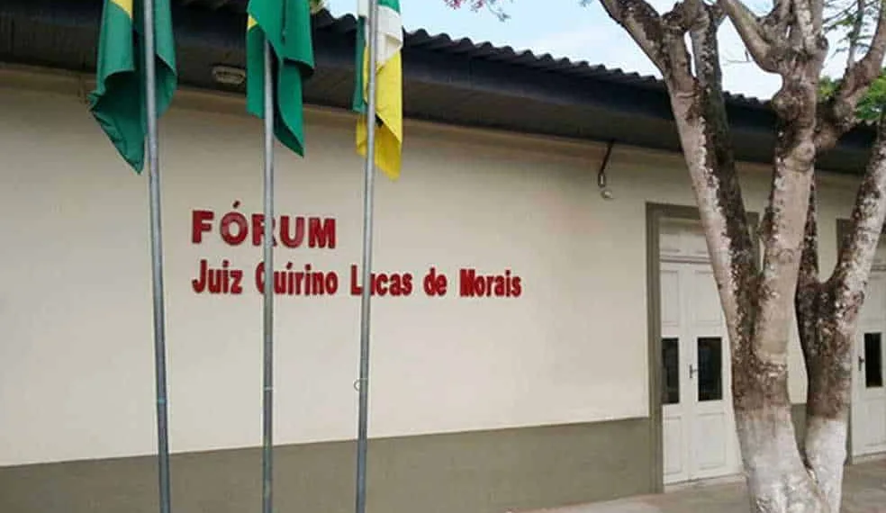 Indígena que matou pai e irmão com facada no pescoço em aldeia no AC tem prisão preventiva decretada