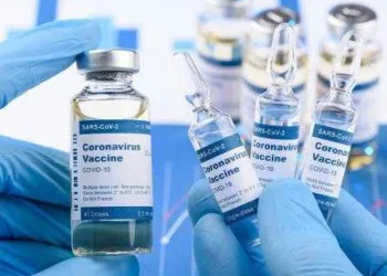 Mundo passa de 80 milhões de vacinas contra Covid aplicadas; Brasil aplicou 1,13 milhão de doses