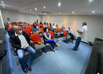 ação objetiva a criação de um parque tecnológico ou de um centro de inovação e tecnologia no estado do Acre