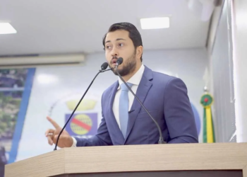 Jarude apresenta projeto que obriga Prefeitura a divulgar informações diárias sobre a vacinação contra a Covid-19