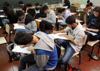 Pré-Enem gratuito da Ufac abre inscrições para alunos em Rio Branco