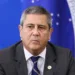 O ministro da Casa Civil, Braga Netto, e o presidente Jair Bolsonaro durante pronunciamento sobre preço dos combustíveis e a política de reajustes adotada pela Petrobras.