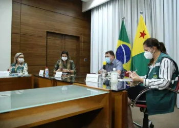 Acre segue na Bandeira Vermelha e anuncia novo modelo de restrições para setores econômicos e sociais