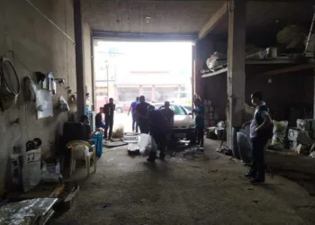 Polícia fiscalizou 18 sucatões em Rio Branco para coibir o crime de receptação de cobre (Foto: Ascom PM/AC)