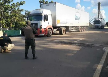O tráfego de veículos foi reestabelecido por volta das 13h desta segunda-feira, 8 (Foto: Ascom/Sejusp)