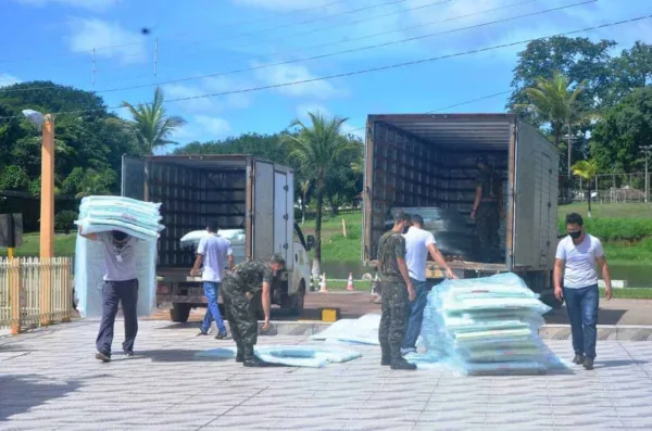 TJAC recebe 400 dos 2 mil colchonetes doados para a campanha SOS Acre