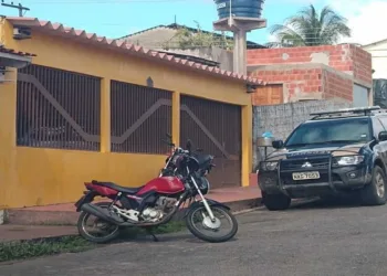 Casa do vereador Fábio Araújo é alvo de busca e apreensão da Polícia Federal