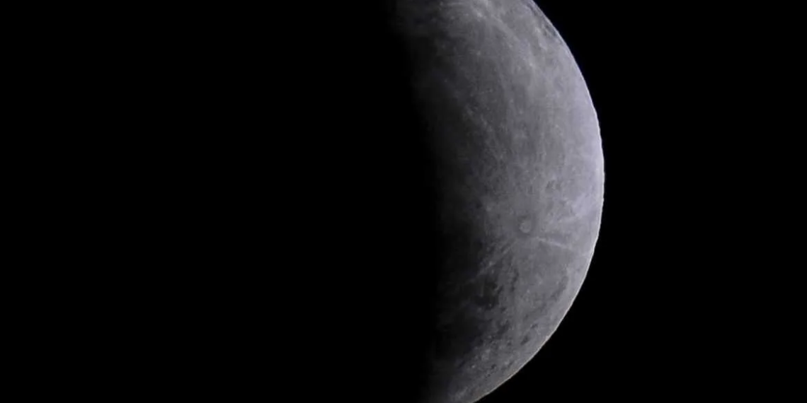 Eclipse parcial da lua