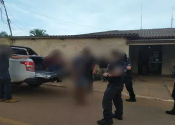 Dois são presos suspeitos de abusarem sexualmente de crianças, no Bujari