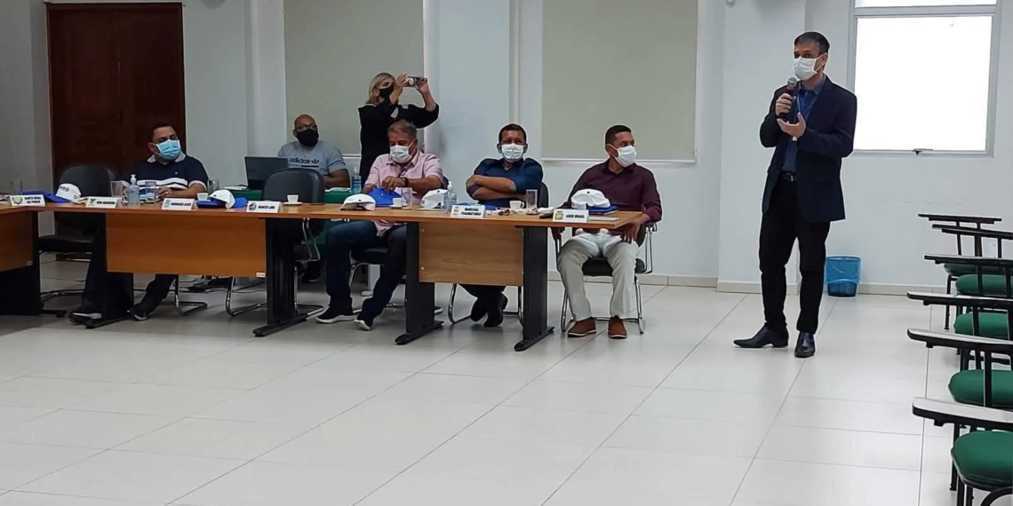 Gestores municipais conheceram o programa (Foto: Assessoria Sebrae)