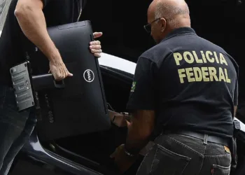 A Polícia Federal e a Receita Federal