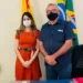 Controladora Rafaela Polanco com o prefeito Camilo Silva (FOTO: Divulgação)