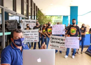 Duarte esteve acompanhou de perto o acampamento dos aprovados (Foto: Assessoria)