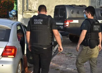 pessoas com envolvimento direto em organização criminosa