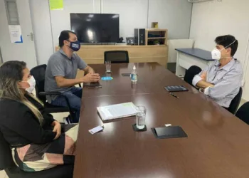 Deputado e vereadora em diretor-presidente da Energisa no Acre