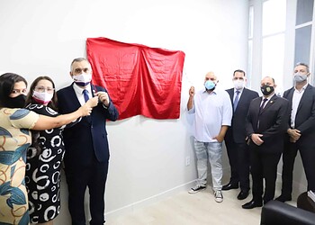 OAB/AC inaugura sala na Defla com nome de advogado vítima de Covid-19