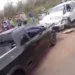 Acidente entre dois carros deixa uma pessoa morta e outra ferida, no Bujari