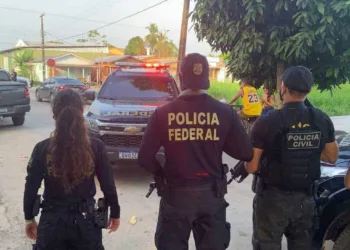 Operação Tabuleiro: polícia cumpre mais de 100 mandados judiciais contra facções criminosas em municípios do Acre