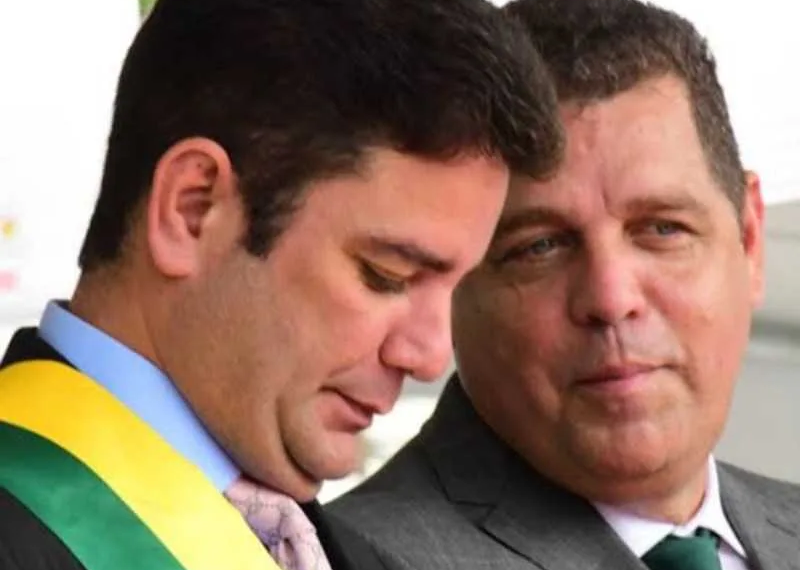 Briga interna: Gladson exonera mais três indicados de Rocha do governo 