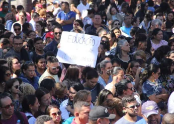 protesto, educação, sinteac, arquivo