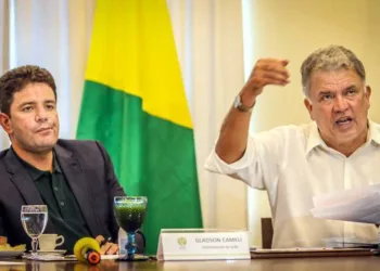 Gladson exonera mais um aliado de Petecão, na pré-disputa pelo Palácio Rio Branco