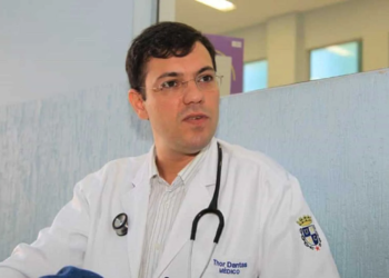"Decisão acertada", avalia médico infectologista sobre troca vacinal para grávidas