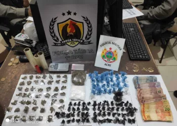 Após denúncia anônima, Polícia Militar apreende drogas em Rio Branco