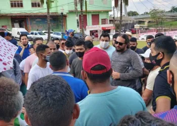 uber, protesto, ponte metálica