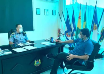 Roberto Duarte se reúne com comandante da PM e representantes do Cadastro de Reserva