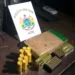 Homem dirigia uma motocicleta e foi preso com munições e cocaína.