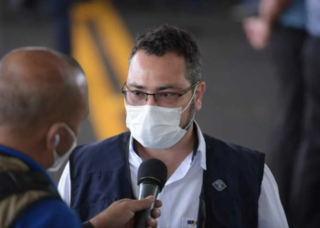 Criminosos sequestram sete servidores e levam três caminhonetes do Deracre, em Rio Branco
