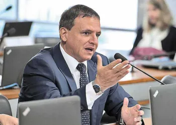 Bittar confirma busca de candidato bolsonarista para disputar o Governo do Acre