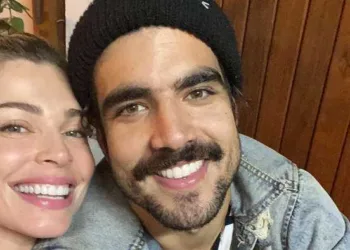 Caio Castro faz reflexão após término com Grazi: "Deus tarda mas não falha"