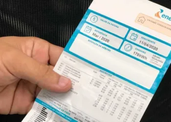 Clientes com contas de energia em atraso tem até 10 de agosto para renegociar dívidas