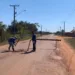 Após protesto, operação tapa-buracos é realizada na estrada do Piquiá