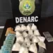 Pacotes de droga estavam escondidos em necessaire. (Foto: Polícia Civil)