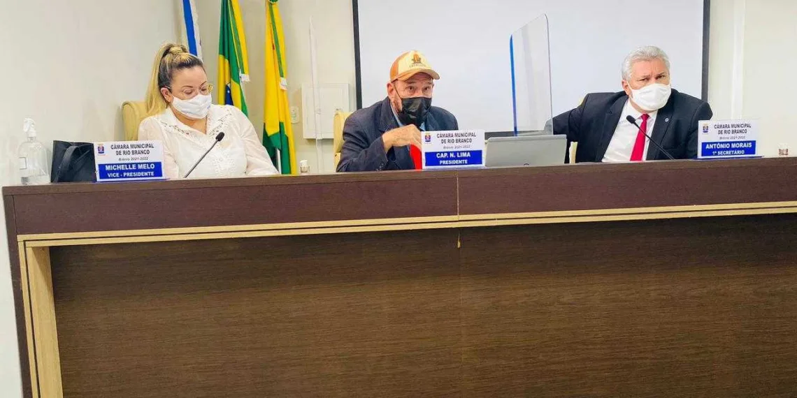 CPI do Transporte Coletivo obtém nove assinaturas e deve ser instalada em Rio Branco