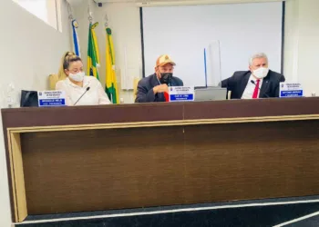 CPI do Transporte Coletivo obtém nove assinaturas e deve ser instalada em Rio Branco