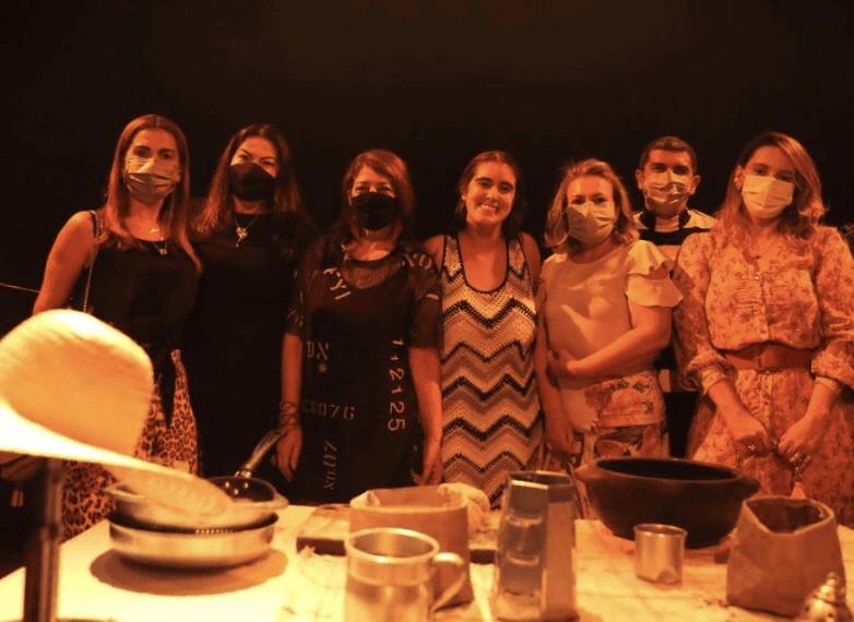 Patrícia Dossa e Paula Dossa reuniram as amigas mais íntimas da dama Marlene para comemorar os 67 anos da matriarca