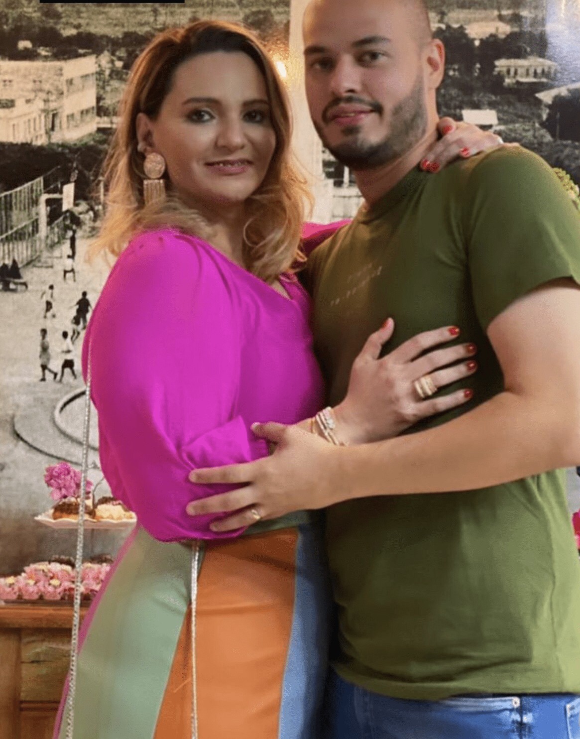 Os papais corujas Leonardo e Aline reuniram amigos e familiares para comemorar os 5 aninhos da filha Betina 4 Os papais corujas Leonardo e Aline reuniram amigos e familiares para comemorar os 5 aninhos da filha Betina